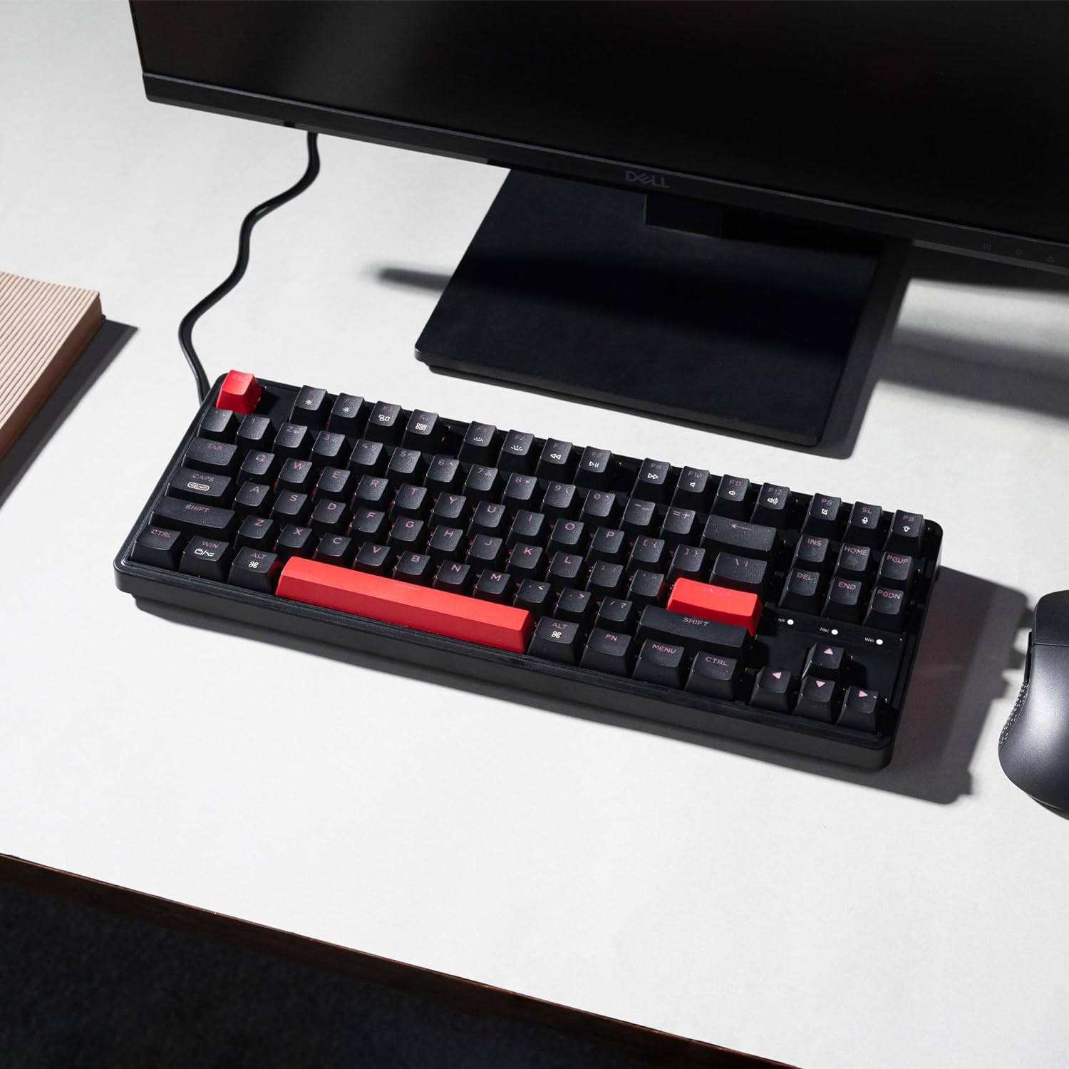 Custom Gaming Keyboard Programmable 87 Keys Compact TKL Layout - KeysCaps