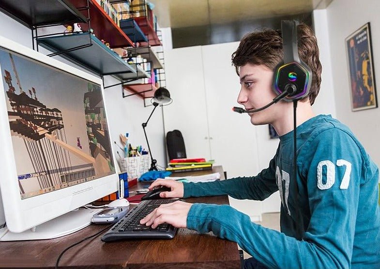 LED Gaming Bass Headset with Microphone - Keys Caps